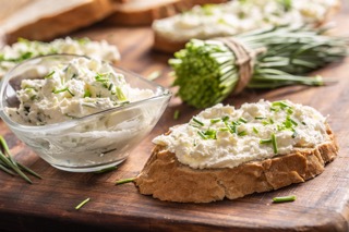 Praznična tuna salata